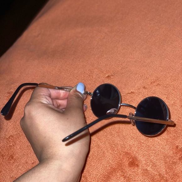 Blue NEW Sunglasses - Picture 5 of 10